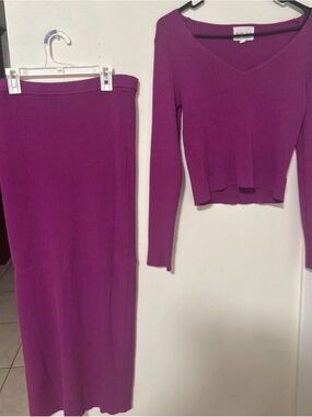 Olive & Oak Ribbed Maxi Skirt in Magenta